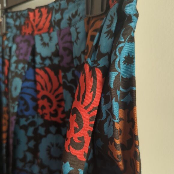 Vintage INTENTIONS Women's 8 Floral Midi Pleated Skirt 28" Dark Floral Print - Picture 6 of 13